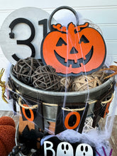 Load image into Gallery viewer, Halloween Tiered Tray Set