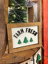 Load image into Gallery viewer, Christmas Farm Tiered Set