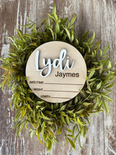 Load image into Gallery viewer, Personalized Newborn Announcement Sign
