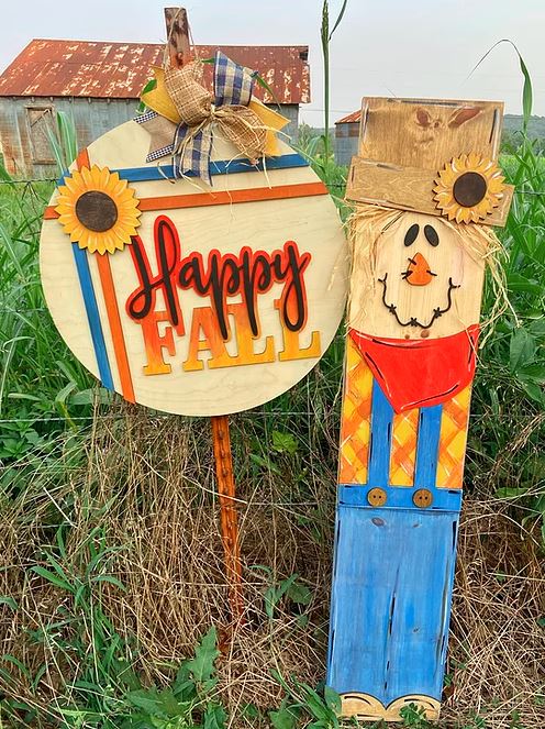 Scarecrow Porch Leaner